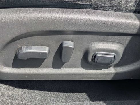 Used 2017 Nissan Murano SV FWD image 20