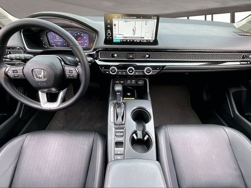 Used 2024 Honda Civic Touring image 7