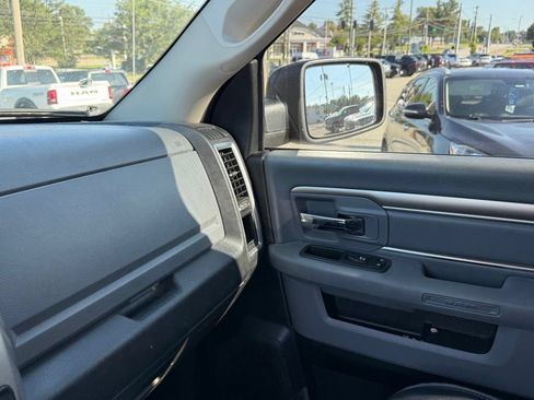 Used 2018 RAM 1500 Big Horn AWD/4WD image 23