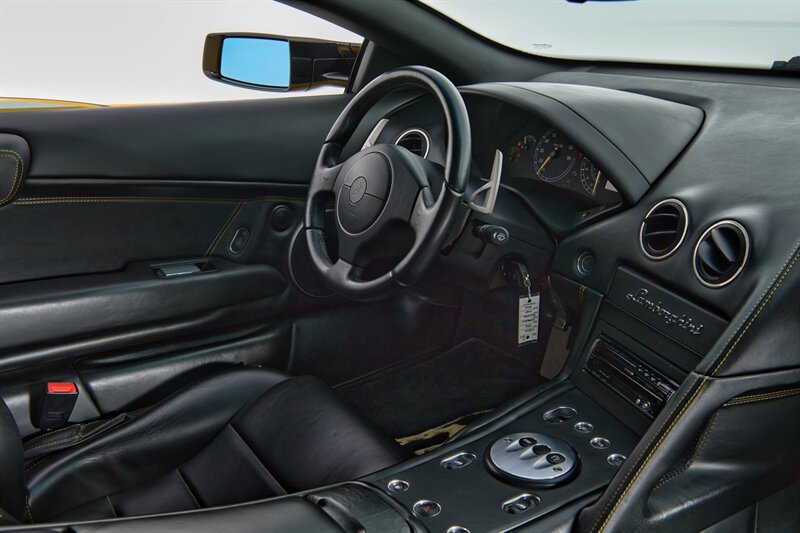 Used 2006 Lamborghini Murcielago Coupe AWD/4WD image 35