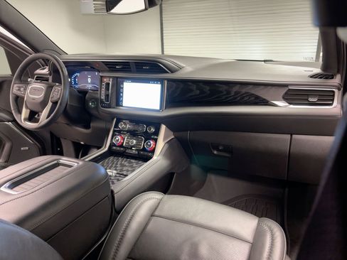 Used 2023 GMC Yukon XL Denali w/ LPO, Floor Liner Package image 29