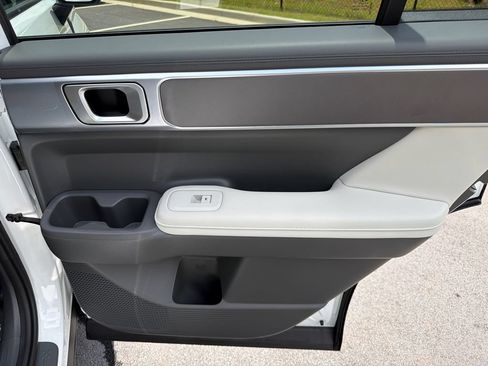 New 2026 Hyundai Santa Fe SEL FWD image 16