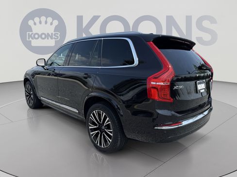 Certified 2024 Volvo XC90 T8 Plus AWD/4WD image 4