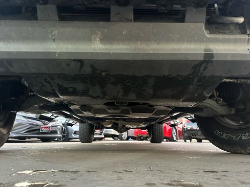 Used 2018 Toyota Tacoma SR image 66