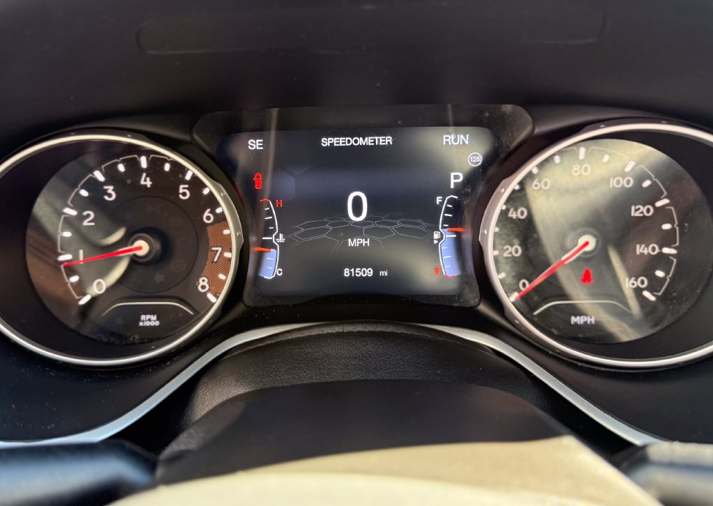 Used 2019 Jeep Compass Latitude w/ Popular Equipment Group AWD/4WD image 15