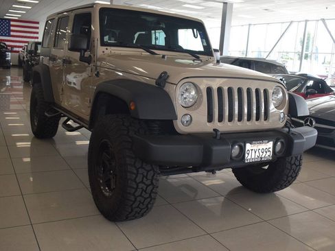 Used 2016 Jeep Wrangler Unlimited Sport w/ Quick Order Package 24S AWD/4WD image 1