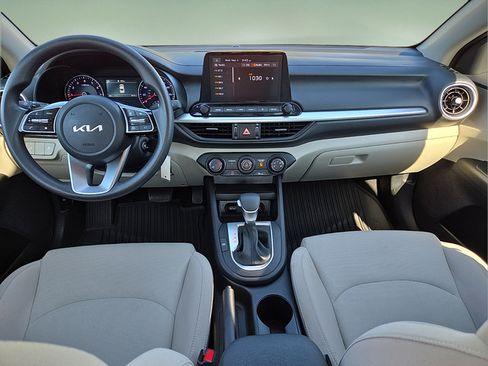Used 2023 Kia Forte LXS w/ LXS Technology Package FWD image 13