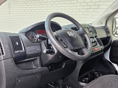 Used 2018 RAM ProMaster 1500 FWD image 11