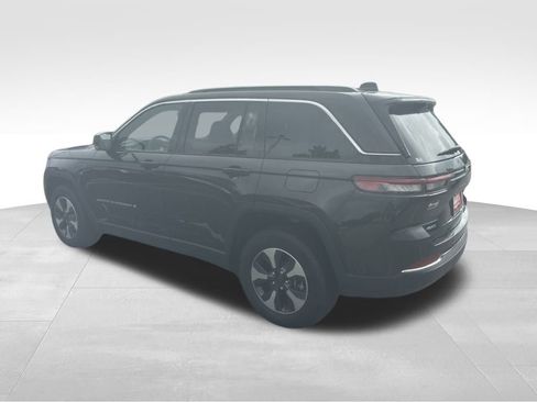 New 2024 Jeep Grand Cherokee Limited 4xe w/ Luxury Tech Group II image 7