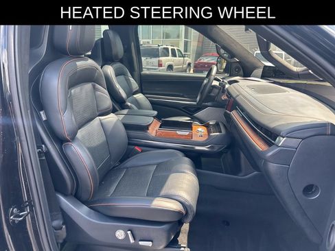 Used 2025 Lincoln Navigator Black Label AWD/4WD image 17