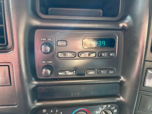 Used 2004 Chevrolet Kodiak C4500 2WD Regular Cab image 20