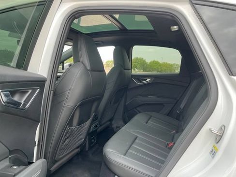 Used 2024 Audi Q4 e-tron Premium Plus w/ Premium Plus AWD/4WD image 13