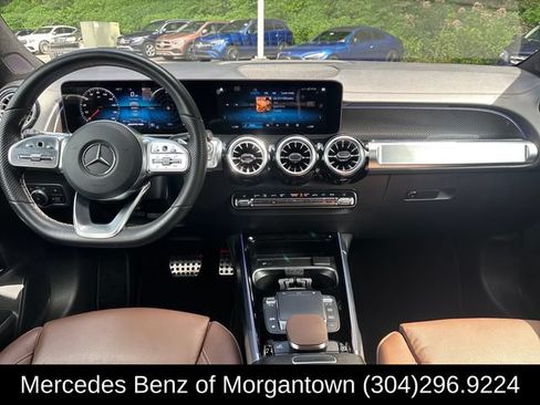 Used 2023 Mercedes-Benz GLB 35 AMG 4MATIC image 19