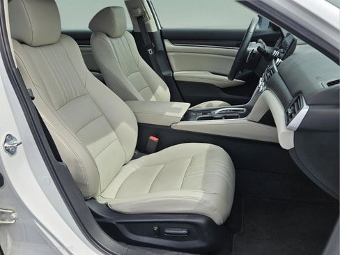 Used 2022 Honda Accord Touring image 27