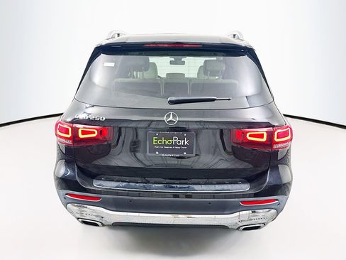 Used 2023 Mercedes-Benz GLB 250 image 7