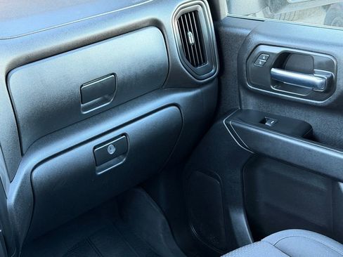 Used 2024 Chevrolet Silverado 3500 W/T image 19