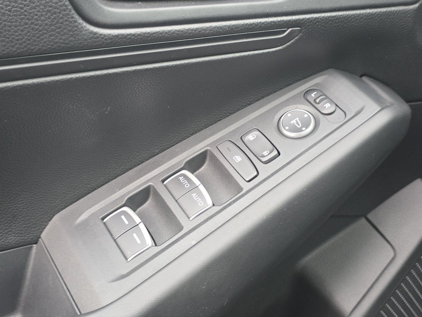 Certified 2024 Honda Accord LX image 25