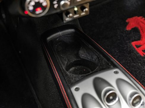 Used 2014 Ferrari 458 Italia Coupe RWD image 76