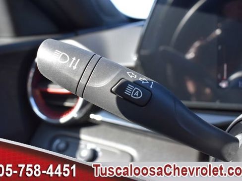 New 2026 Chevrolet Trax RS w/ Sunroof Package image 23