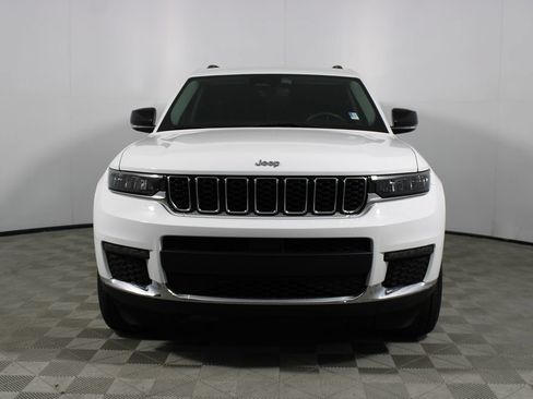 Used 2023 Jeep Grand Cherokee L Limited RWD image 2