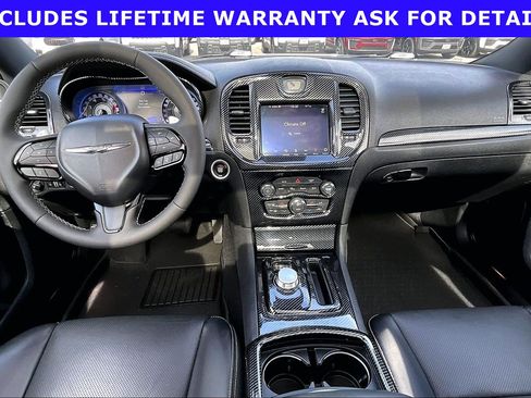 Used 2023 Chrysler 300 S w/ Comfort Group RWD image 12