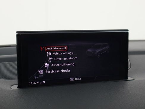 Used 2018 Audi Q7 3.0T Prestige image 38