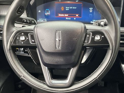 Used 2023 Lincoln Corsair AWD w/ Towing Package image 15