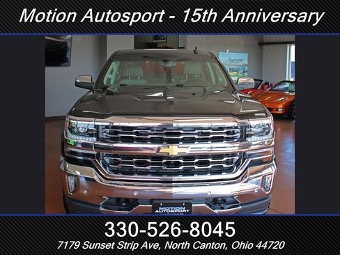Used 2017 Chevrolet Silverado 1500 LTZ w/ Sport Package AWD/4WD image 4