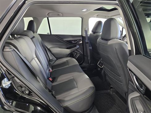 Certified 2024 Subaru Outback Onyx Edition image 15