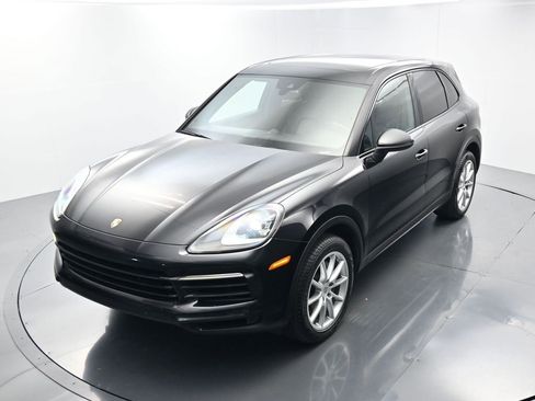 Used 2019 Porsche Cayenne image 35