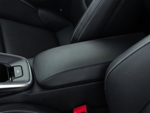 Used 2022 Porsche 911 Turbo S image 39