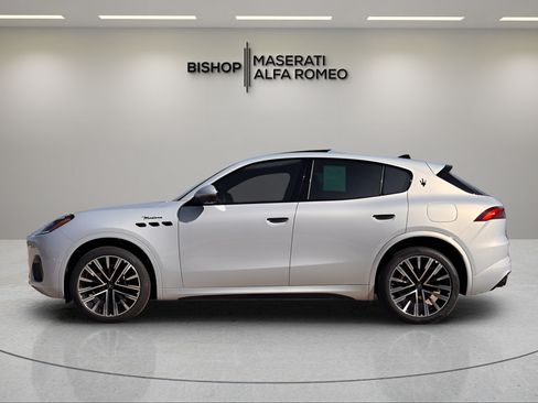 New 2025 Maserati Grecale Modena AWD/4WD image 5