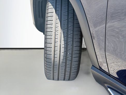 Used 2022 Mercedes-Benz GLE 350 4MATIC image 43