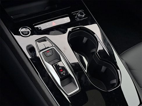 New 2025 Audi A5 2.0T Premium image 15