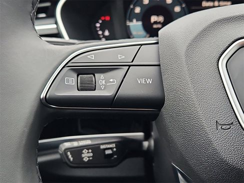 New 2025 Audi Q3 2.0T Premium image 17