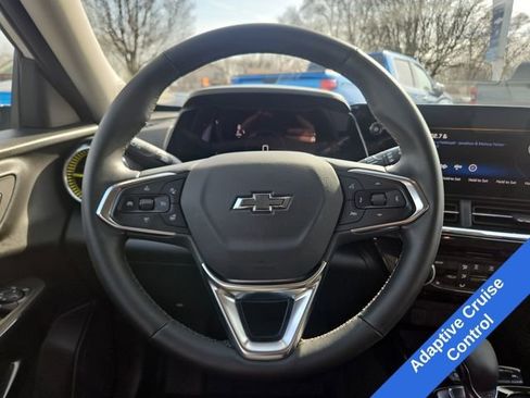 Used 2025 Chevrolet Trax ACTIV w/ Driver Confidence Package image 12