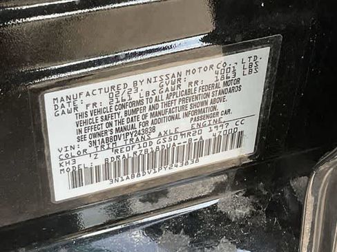 Used 2023 Nissan Sentra SR w/ Electronics Package FWD image 27