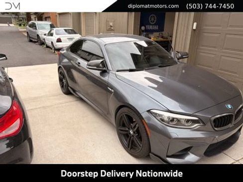 Used 2018 BMW M2 RWD image 5