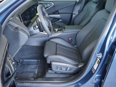 Used 2025 BMW X3 xDrive30i w/ Convenience Package image 10