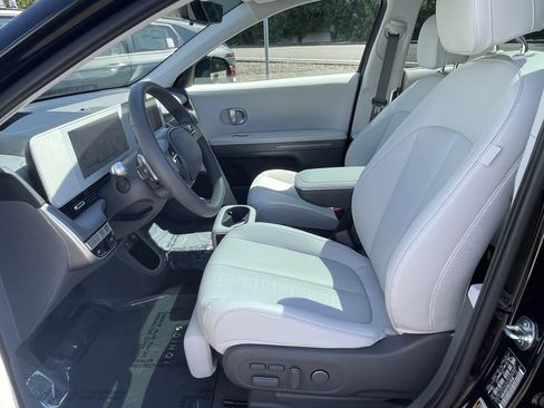 Certified 2024 Hyundai Ioniq 5 Limited AWD/4WD image 11
