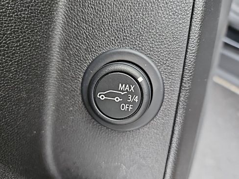 Used 2024 Chevrolet Equinox RS image 11