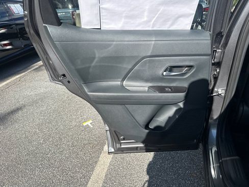 New 2026 Nissan Kicks SR FWD image 21