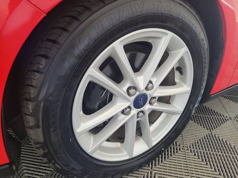 Used 2016 Ford Focus SE FWD image 31