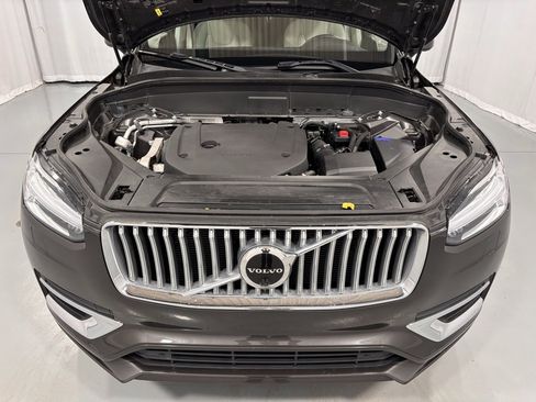 Certified 2023 Volvo XC90 B6 Plus w/ Protection Package Premier image 28