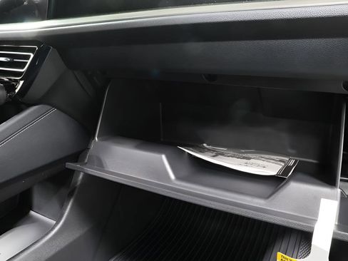 New 2026 Chevrolet Traverse LT w/ Driver Confidence Package image 31