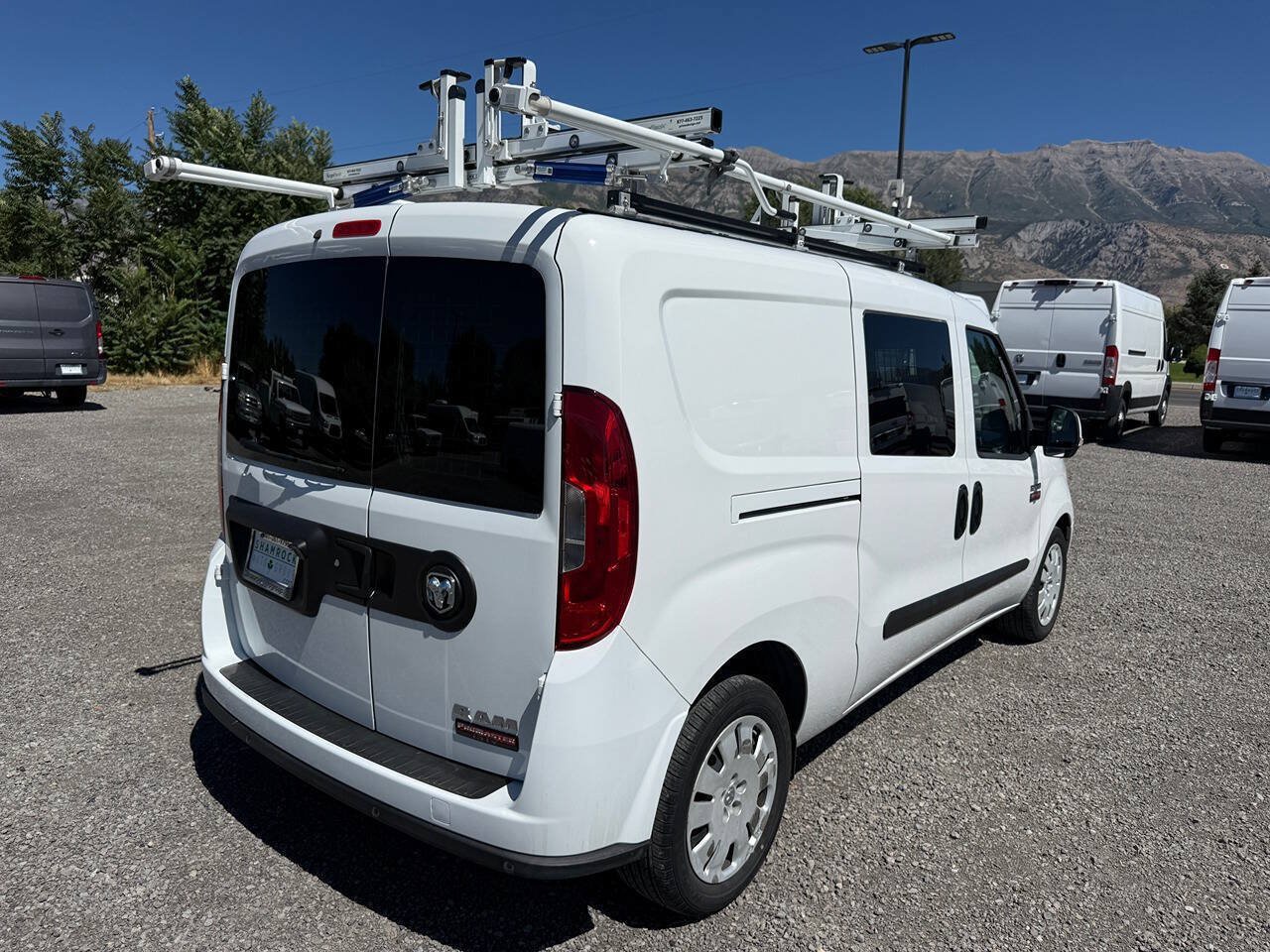 Used 2021 RAM ProMaster City Tradesman SLT w/ Window Group 07 FWD image 3