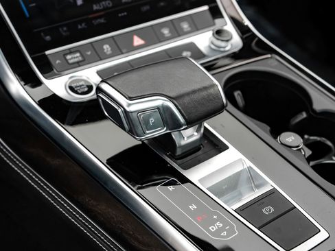 Used 2023 Audi Q8 Premium Plus w/ Premium Plus Package image 29