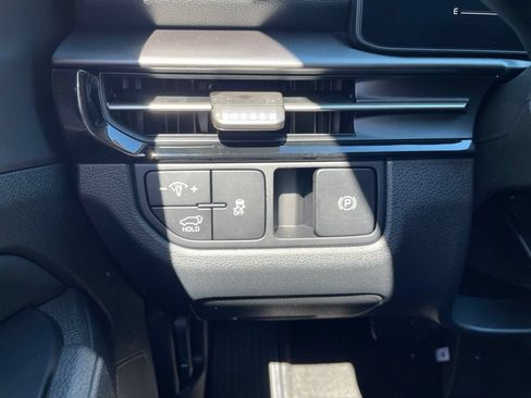 New 2026 Kia Sportage EX FWD image 24