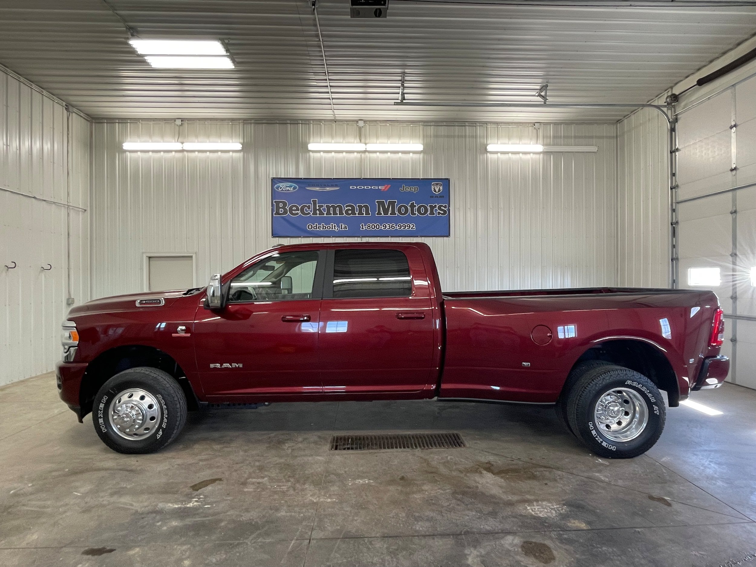 Used 2024 RAM 3500 Laramie w/ Safety Group AWD/4WD image 2