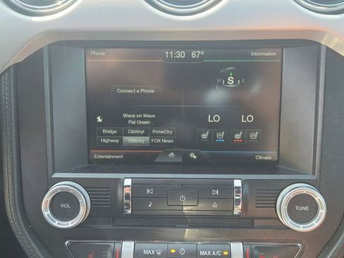 Used 2015 Ford Mustang Premium RWD image 30